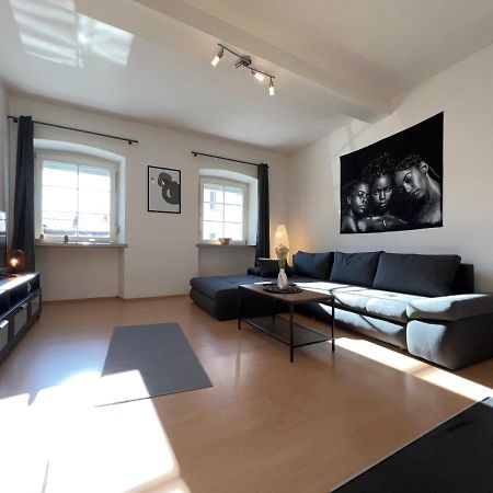 Romantisches Kamin-Apartment By Rabe - Netflix & Coffee-Bar & Parkplatz Karlsruhe Esterno foto