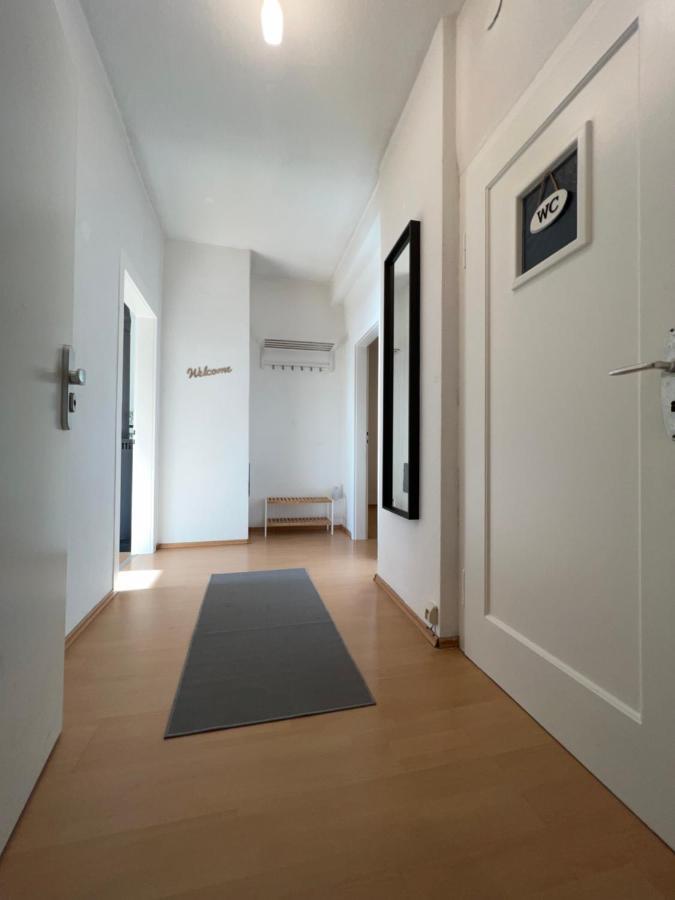 Romantisches Kamin-Apartment By Rabe - Netflix & Coffee-Bar & Parkplatz Karlsruhe Esterno foto